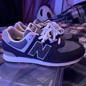 Brand new 574 New Balance sneakers size 5.